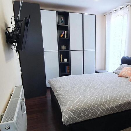 Apartments Tb Porat  Habitación foto